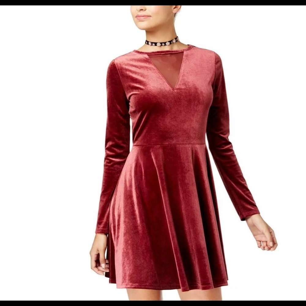 One Hart Womens Red Velvet Mesh Night Out